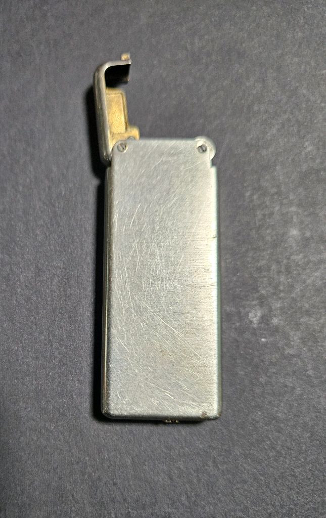 빈티지 엘레강스 슬림 라이터 이미지