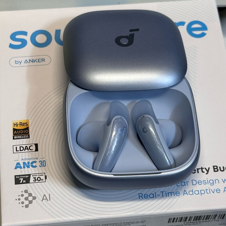 앤커 사운드코어 리버티 버즈--1