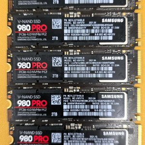 삼성 980 PRO 2TB M.2 NVMe SSD 이미지