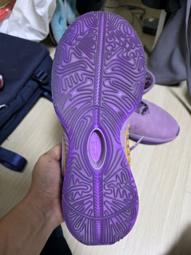 르브론 21 레이커스 어웨이--4