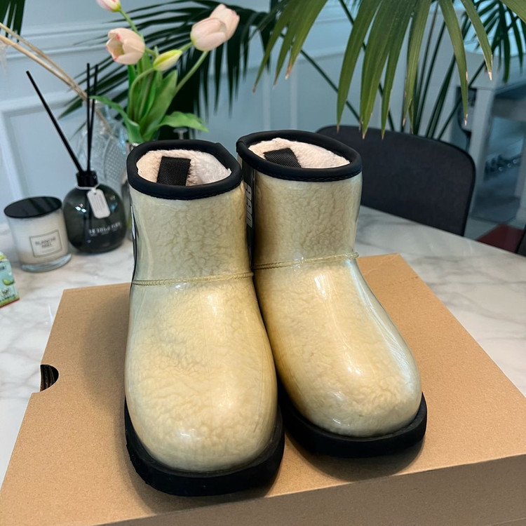 미국 UGG 어그 클래식 클리어 미니 키즈 220--3
