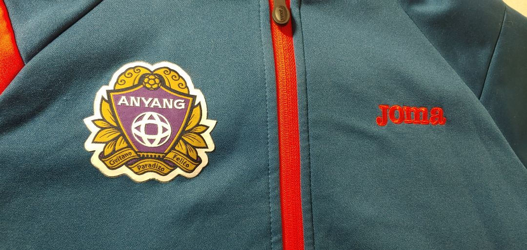 FC안양 조마 트랙탑 상의 M 95--2