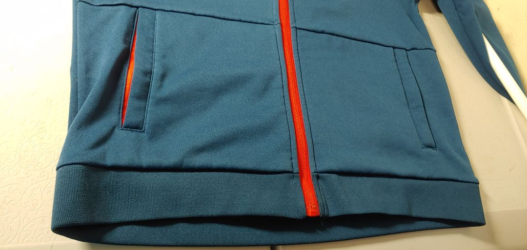 FC안양 조마 트랙탑 상의 M 95--3