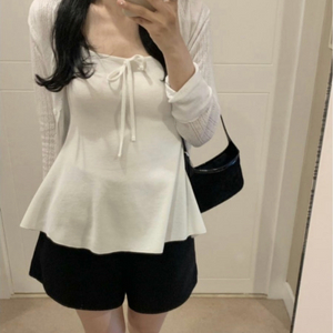 택o 새상품) 라플리에 로즈 탑 rose top