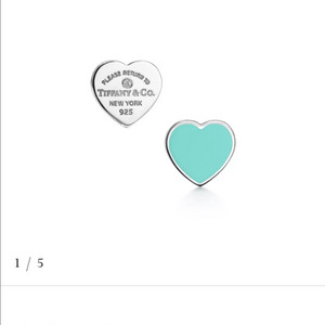 리턴 투 티파니 이어링 블루 / 실버 언발 이어링