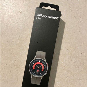 새상품 갤럭시 워치5 Pro 그레이 티타늄