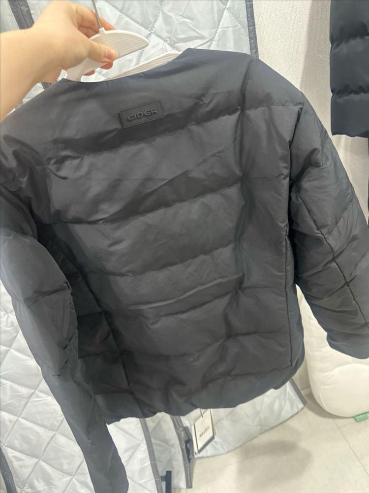 아이더 경량패딩--1