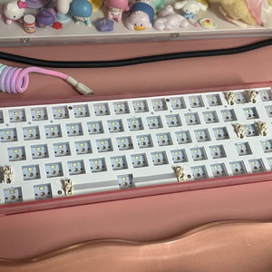 기계식키보드 베어본 CIY68 핑크 테이핑 전투용