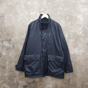 바나나 리퍼블릭 블랙 점퍼 자켓 M 사이즈