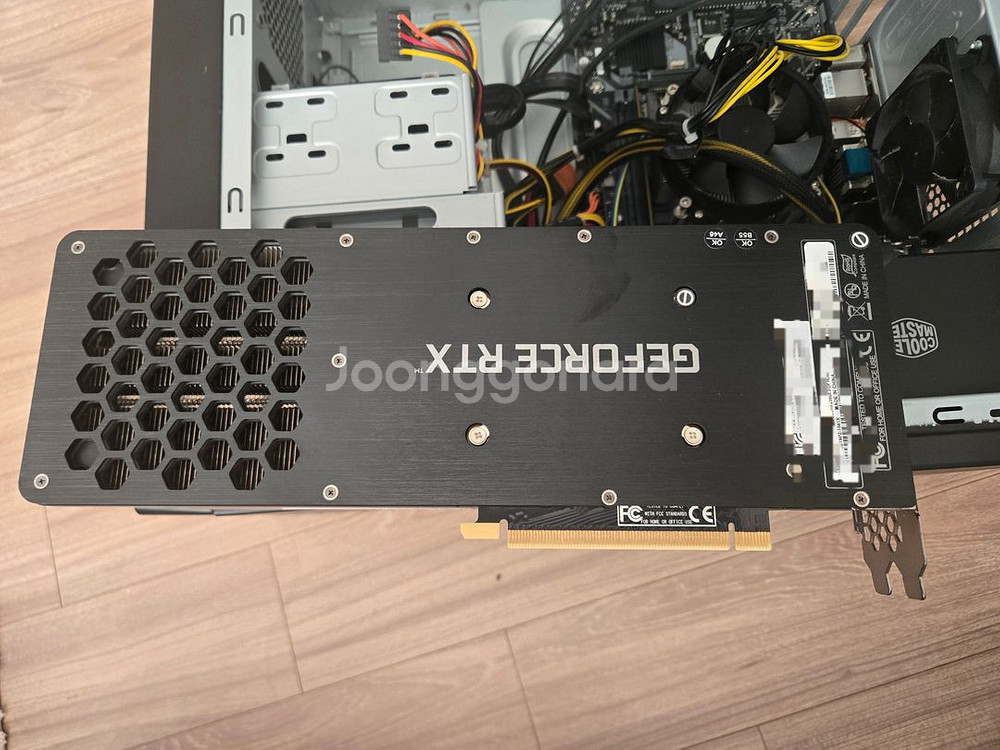 EMTEK BLACK RTX 3070 그래픽카드--2