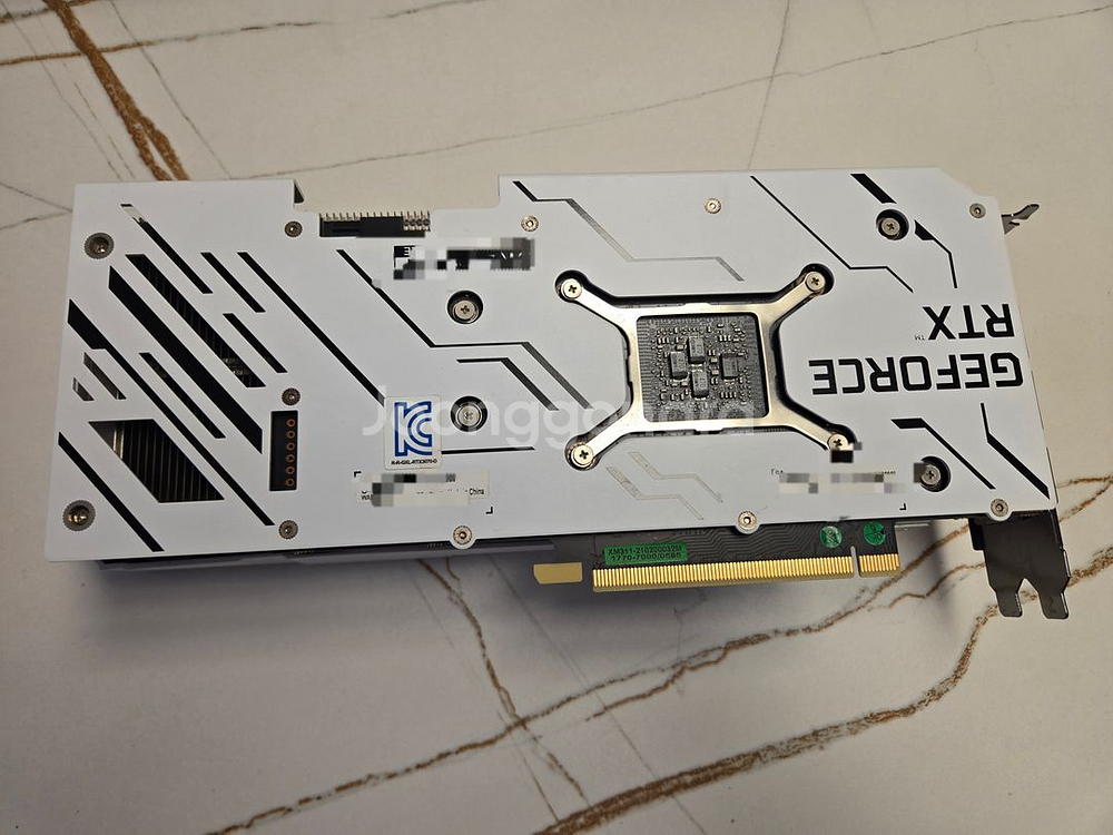GALAX WHITE RTX 3070 화이트 그래픽카드--2
