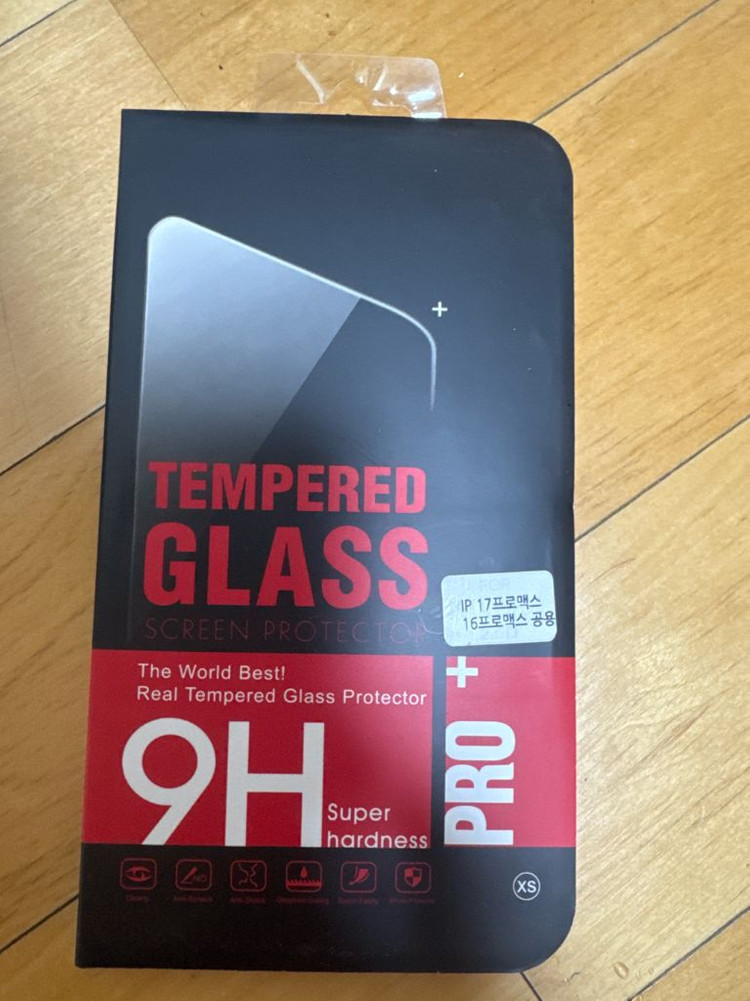아이폰16/17프로맥스 강화유리 보호필름--1