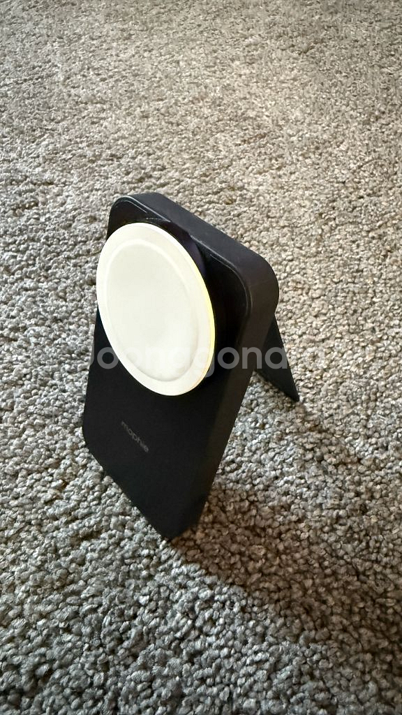 mophie 10k 맥세이프 인증 스탠드형 보조배터리 벨킨 앤커 아이폰--1