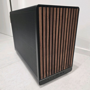 라이젠 9800x3d / rtx 5090 게이밍 데스크톱 본체