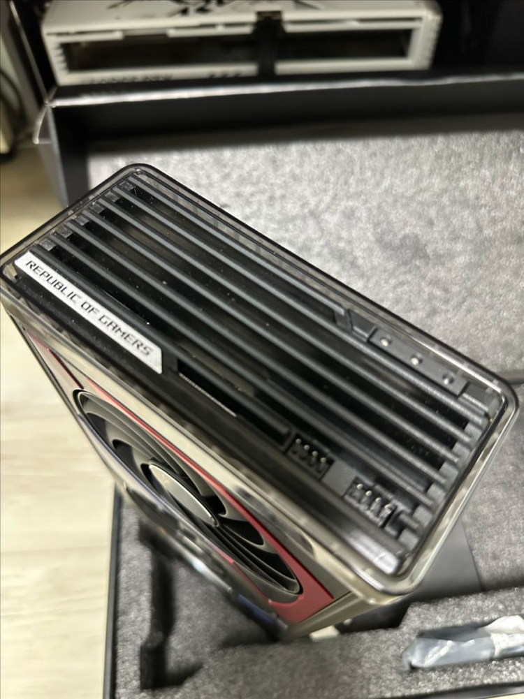 ASUS ROG STRIX RTX 4070 ti super 16GB 판매합니다.--6