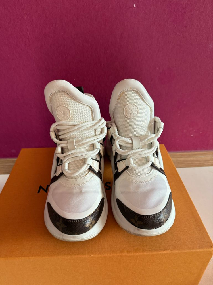 루이비통 아치라이트 운동화 37 이미지