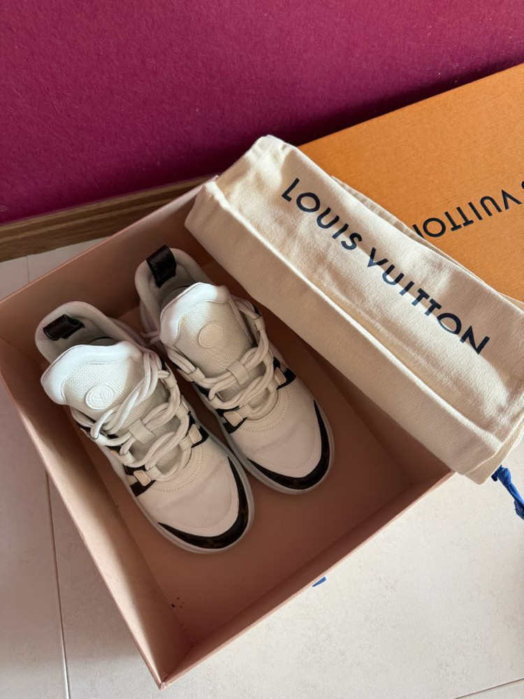 루이비통 아치라이트 운동화 37 이미지