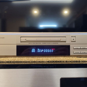 칼리버 DVD-88A DVD 플레이어