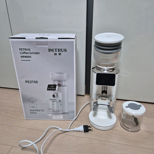 Petrus PE3766 커피 그라인더 판매합니다.