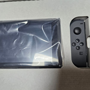 닌텐도 스위치 18년6월 이전 ㅋㅍ가능 모델 본체+ 박스만 판매합니다 이미지