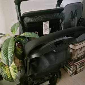 치코 코르티나 쌍둥이 유모차(Chico cortina) 이미지