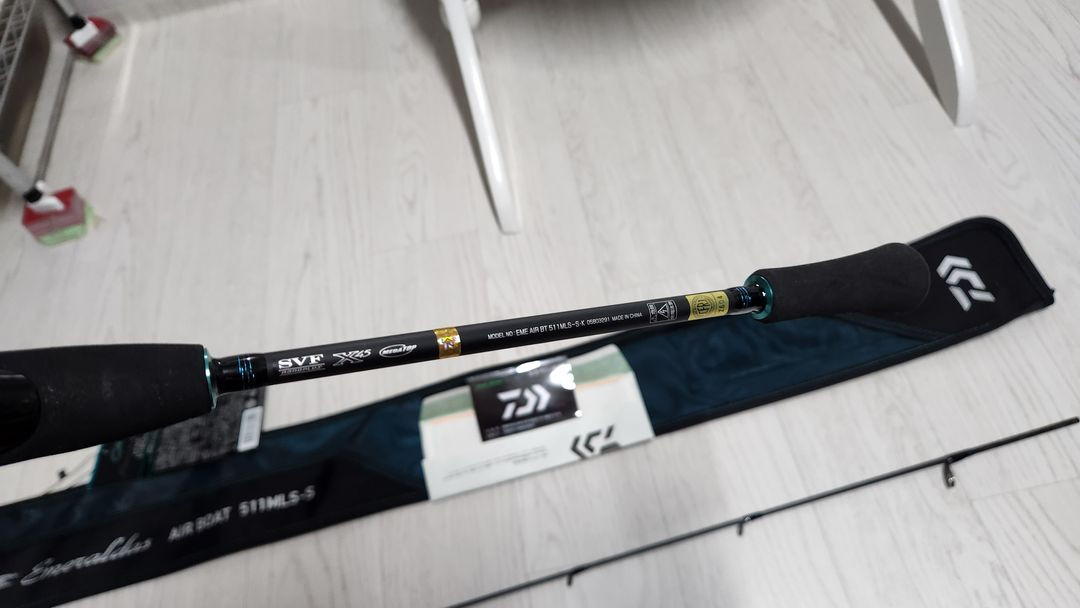 다이와 24 에메랄다스 에어보트 511MLS-S 팁런 낚시대 이미지