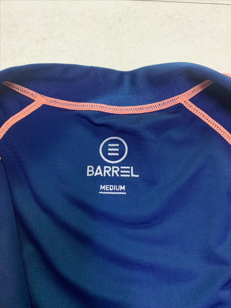 배럴 여성 래쉬가드 M 네이비--1