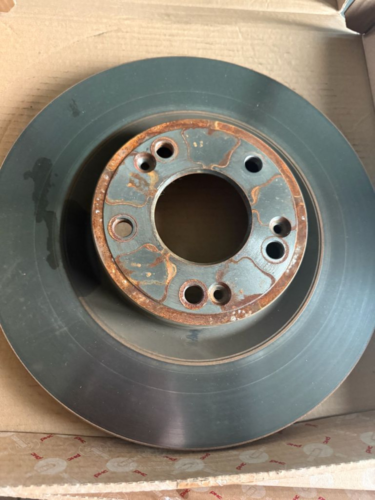 제네시스dh 순정 브레이크 캘리퍼 세트판매합니다 이미지