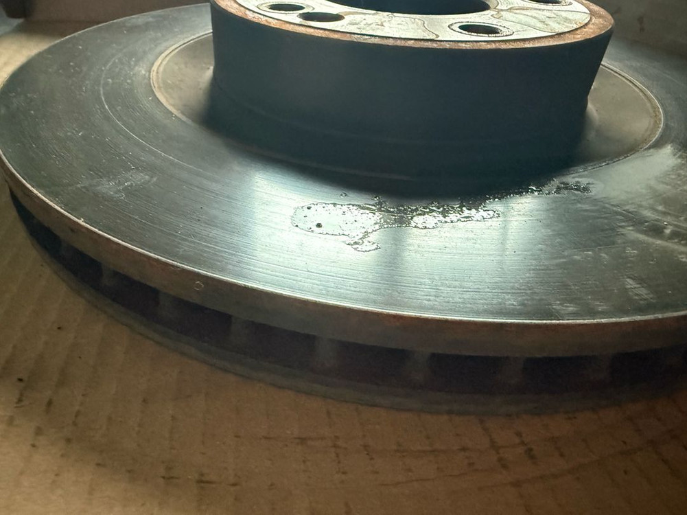 제네시스dh 순정 브레이크 캘리퍼 세트판매합니다 이미지