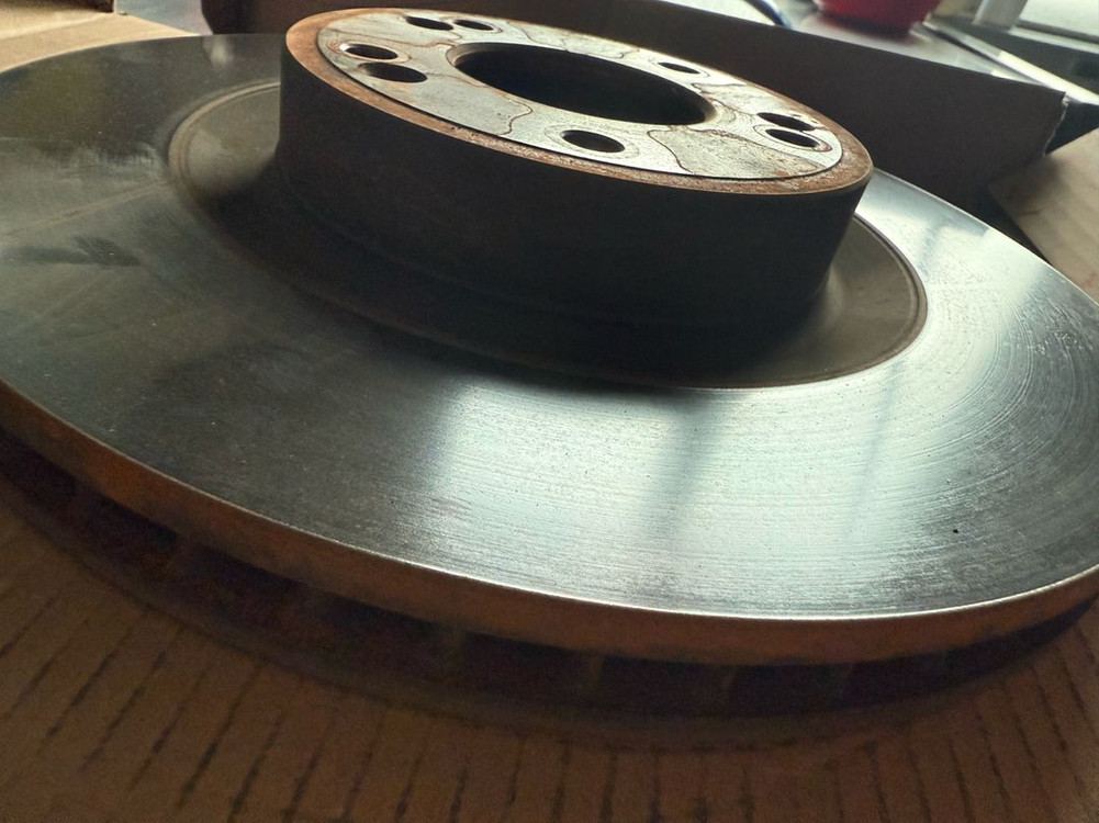 제네시스dh 순정 브레이크 캘리퍼 세트판매합니다 이미지