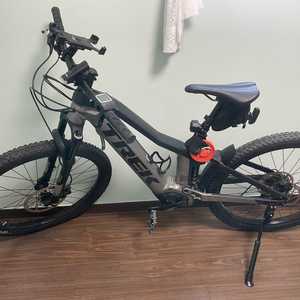 TREK파워플라이FS4 전기자전거