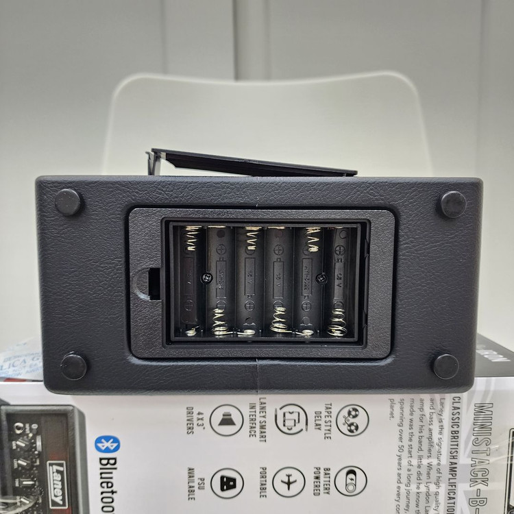 레이니 일렉기타 미니 앰프 6와트 블루투스 Iron 이미지