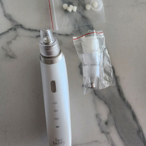 페이스팩토리 뷰티에디션 피지 흡입기