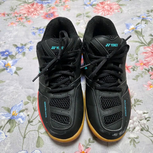 요넥스 경량 배드민턴화 265mm