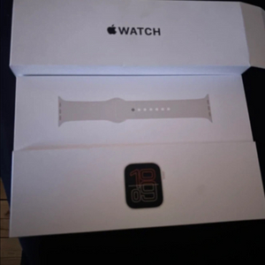 [미개봉] 애플워치 SE3 스탈라이트 44mm (시계줄 포함 화이트) 이미지