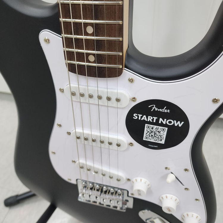 스콰이어 스트랫 일렉기타 DEBUT STRAT LRL WPG 블랙--4