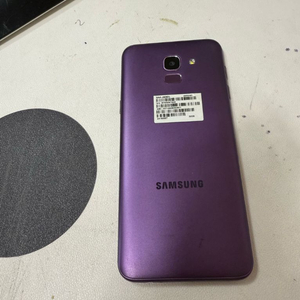 갤럭시J6 깔끔요