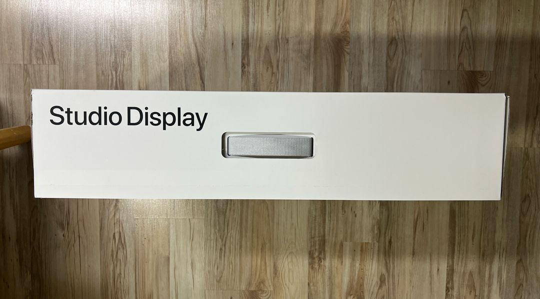 애플 스튜디오 디스플레이 빈박스 판매합니다. 이미지