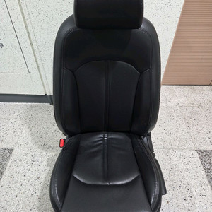 LF쏘나타 운전석 시트 이미지