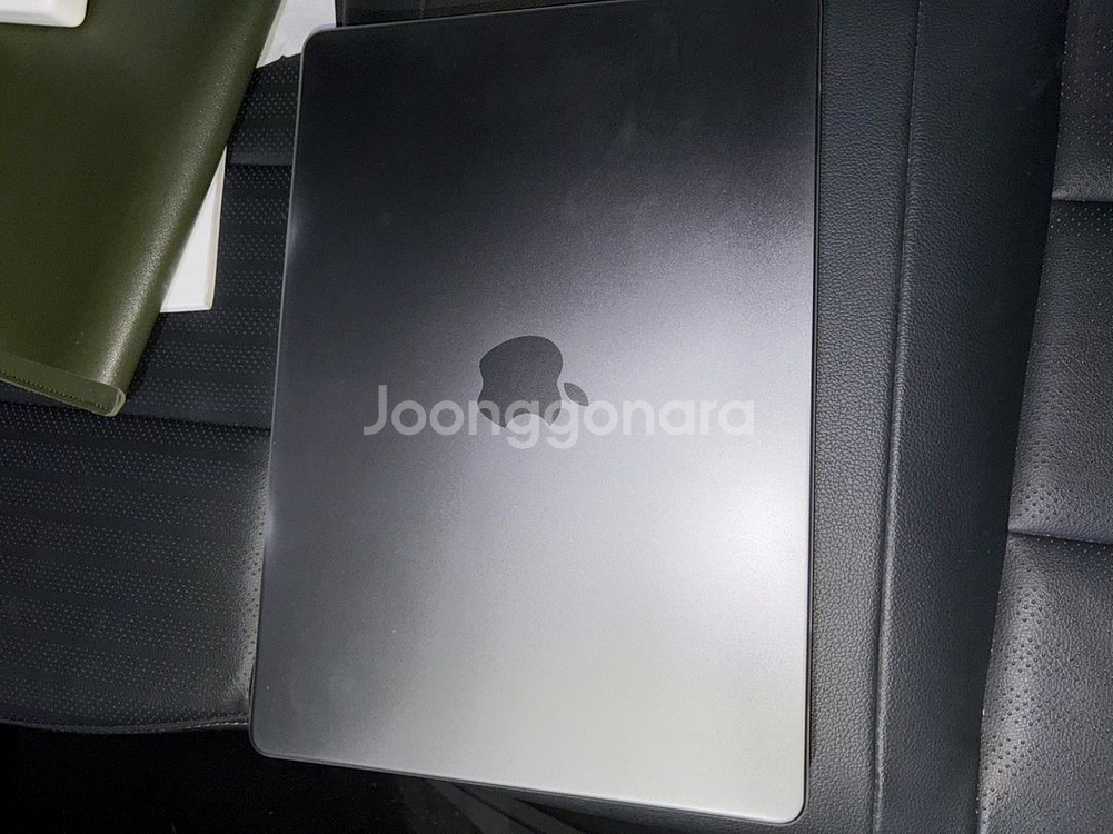 맥북 프로 M4 14인치--0