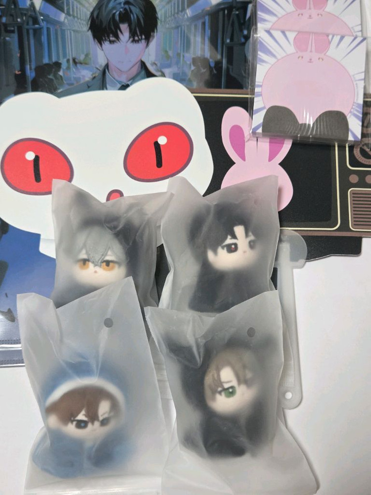 괴담출근 팝업 굿즈 이미지