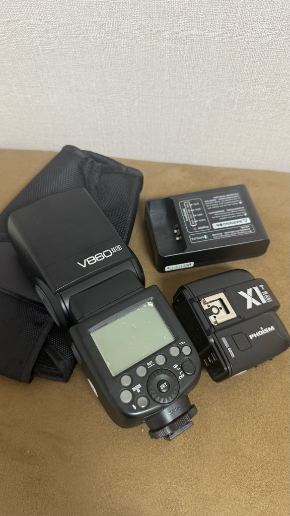 소니 A7M3 풀프레임 미러리스 카메라 + 세로그립, 고독스 V860IIs + x1t-s 이미지