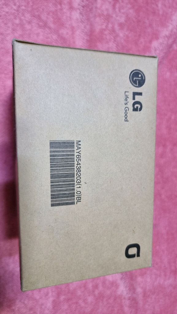 LG KU5400 프라다3 미개봉--1