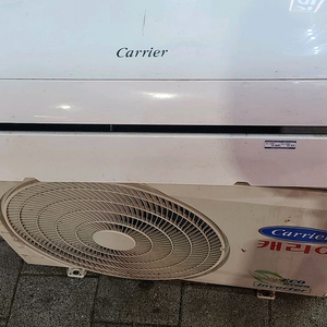 캐리어 벽걸이 에어컨 6평 팝니다