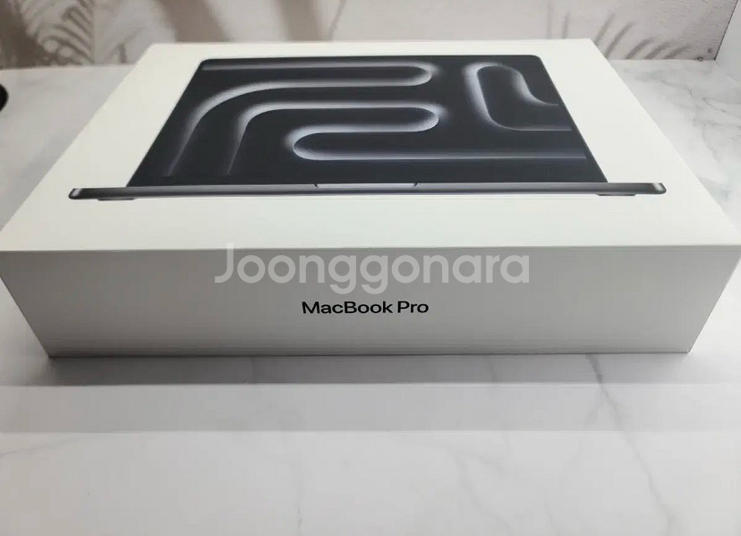 맥북프로 M4 14인치 8코어--0