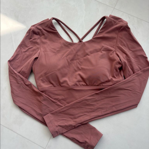 룰루레몬 얼라인 크롭탑 4사이즈