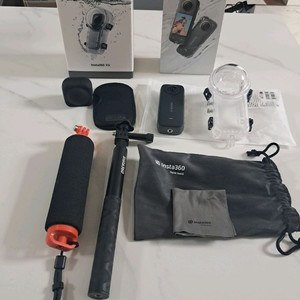 인스타 360 Insta360 X3 액션캠 + 인비저블 다이빙 하우징 + SD 256G 풀세트