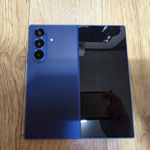 갤럭시 Z 폴드7 특A급 256G 정상공기기 단품