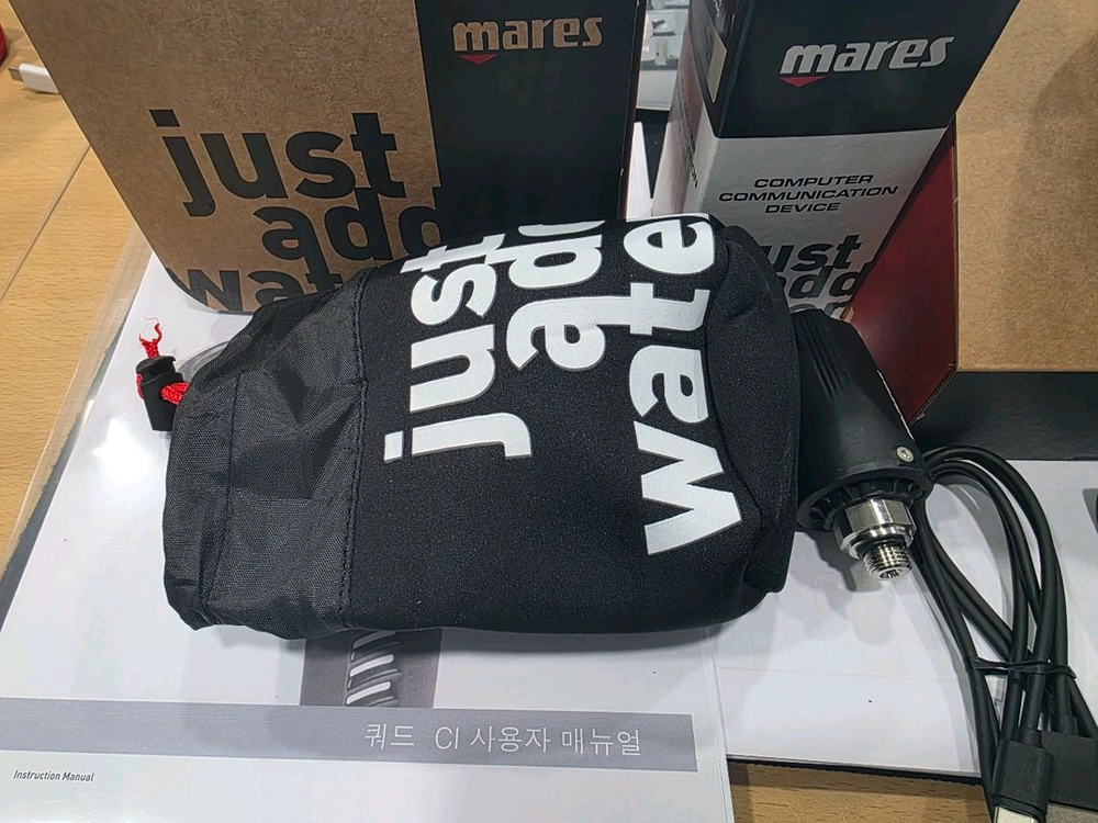다이빙 컴퓨터 마레스쿼드CI판매합니다. 파격세일 이미지