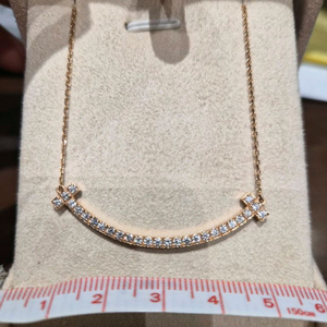 티파니st 스마일 목걸이 랩다이아 18k